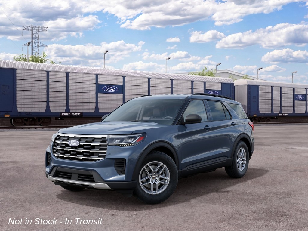 Ford Explorer Vehicle Image 02