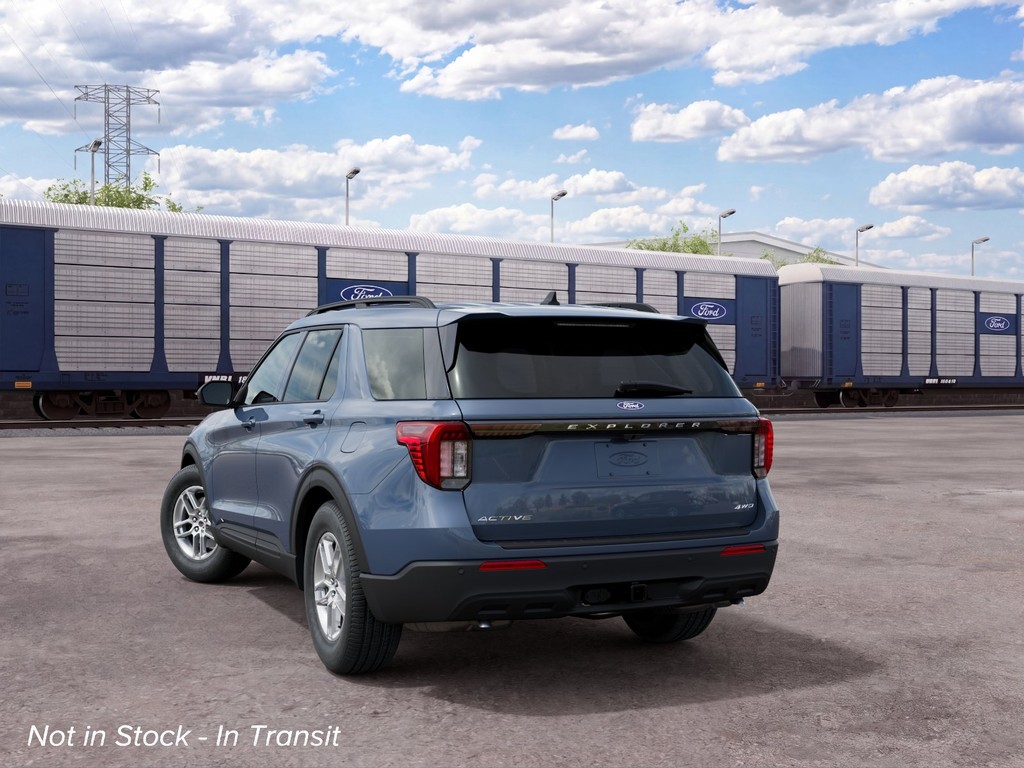Ford Explorer Vehicle Image 08