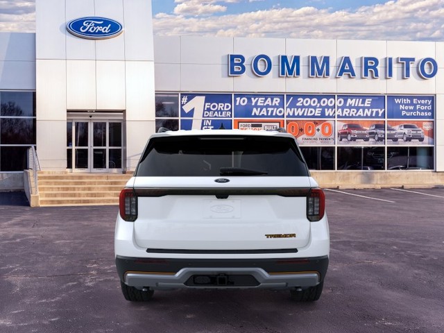 Ford Explorer Vehicle Image 05