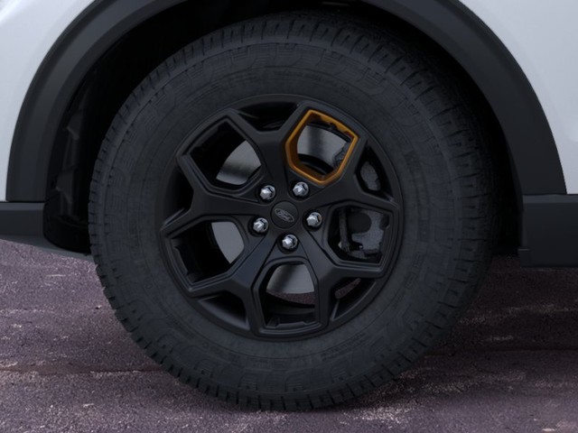 Ford Explorer Vehicle Image 19