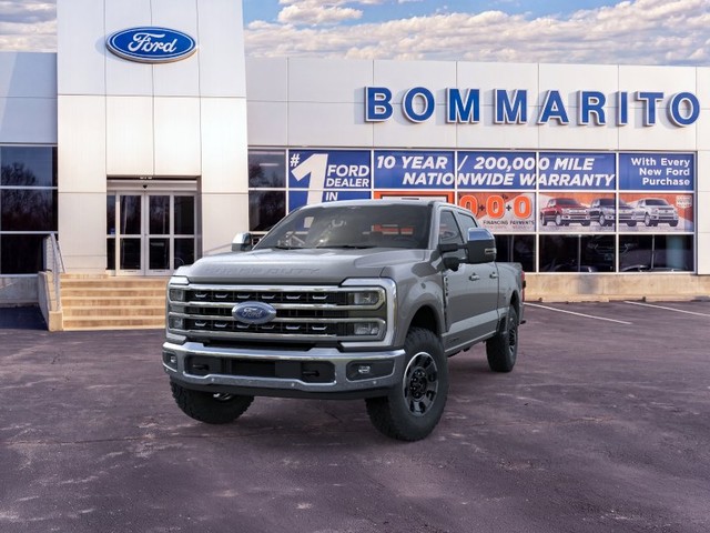 Ford Super Duty F-350 SRW Vehicle Image 02