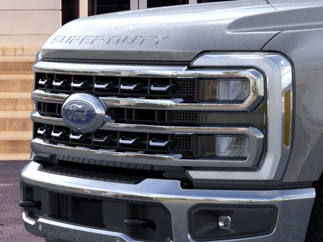 Ford Super Duty F-350 SRW Vehicle Image 17