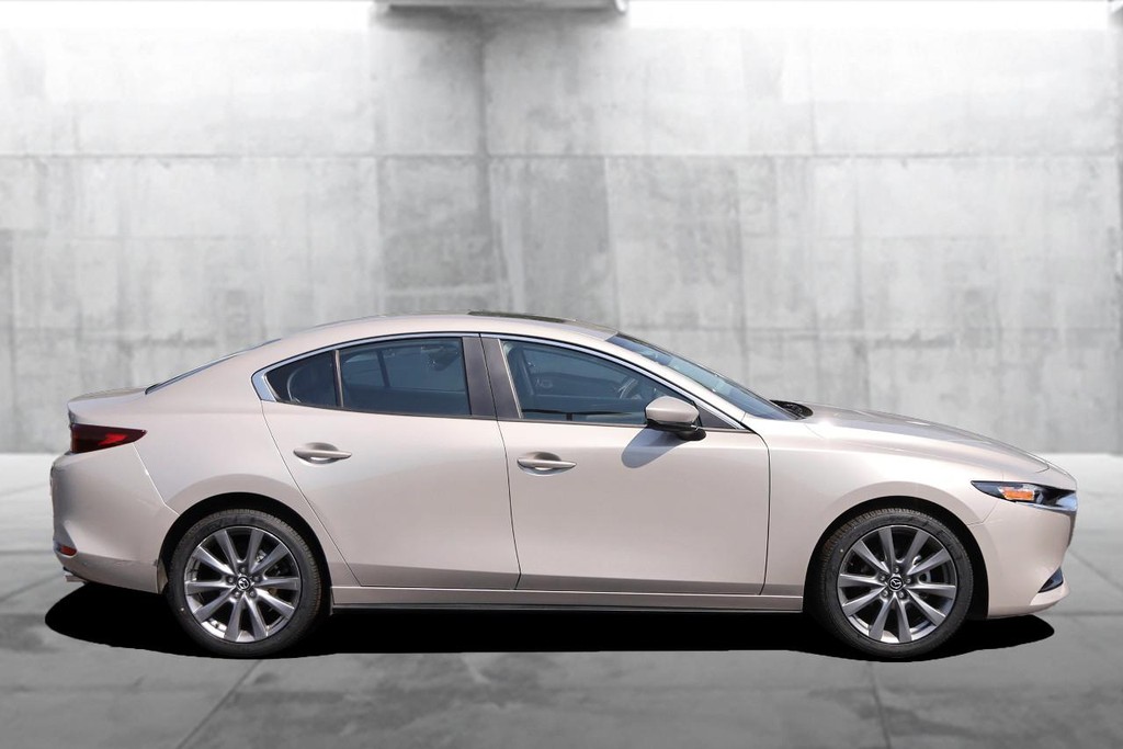 Mazda Mazda3 Sedan Vehicle Image 05