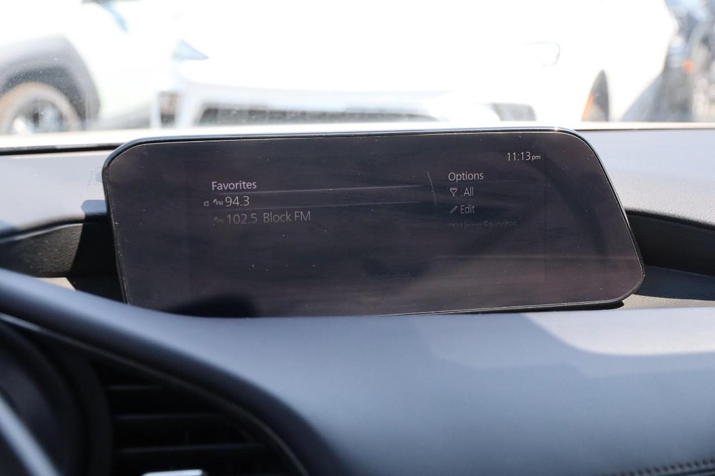 Mazda Mazda3 Sedan Vehicle Image 15