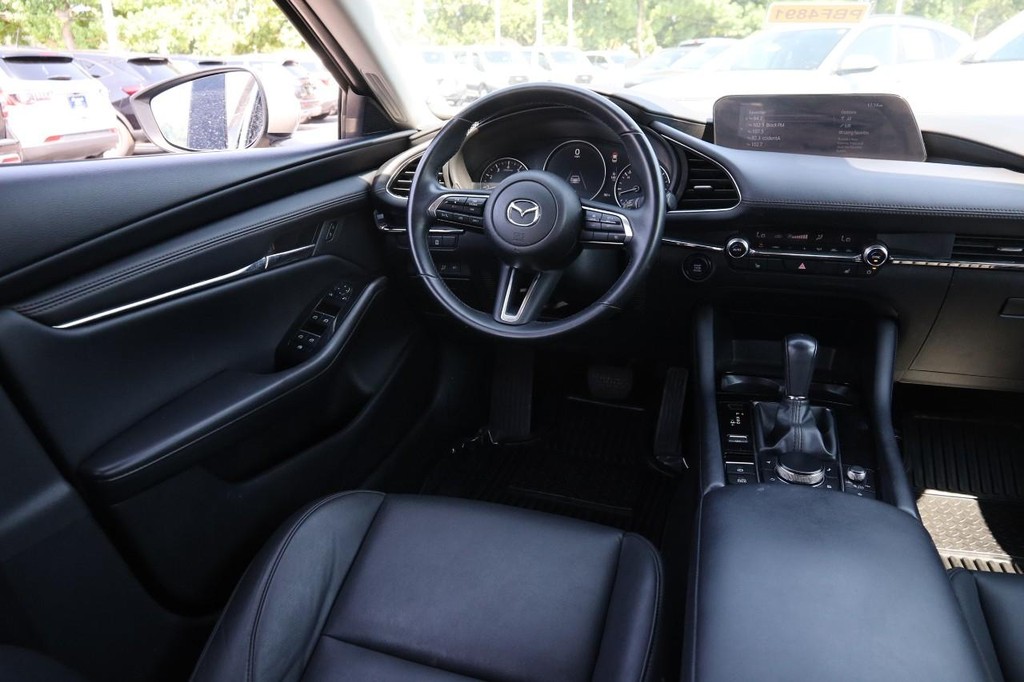 Mazda Mazda3 Sedan Vehicle Image 22