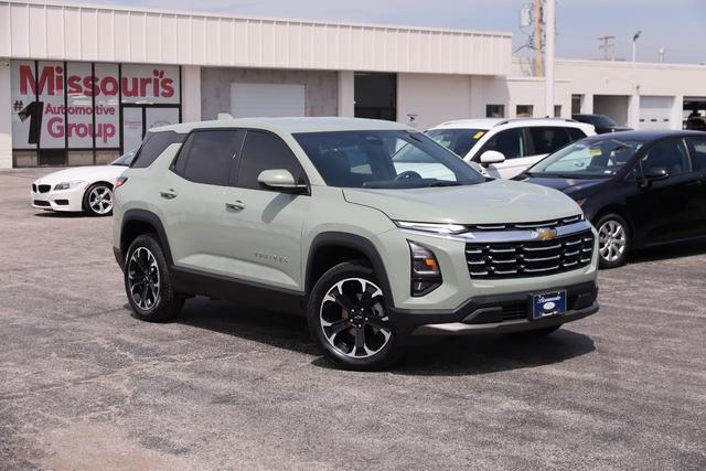 Chevrolet Equinox Vehicle Image 02