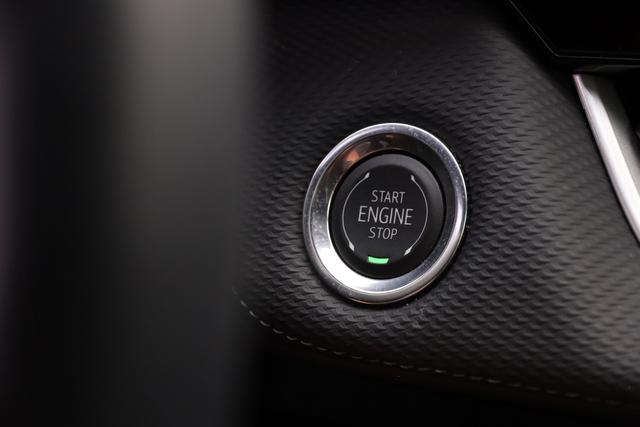 Chevrolet Equinox Vehicle Image 15