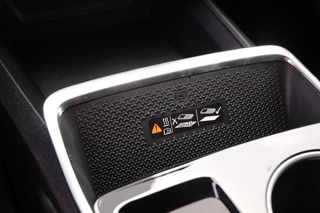 Chevrolet Equinox Vehicle Image 20
