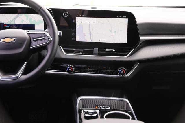 Chevrolet Equinox Vehicle Image 26