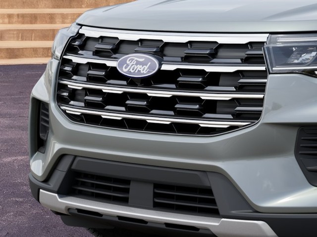 Ford Explorer Vehicle Image 17