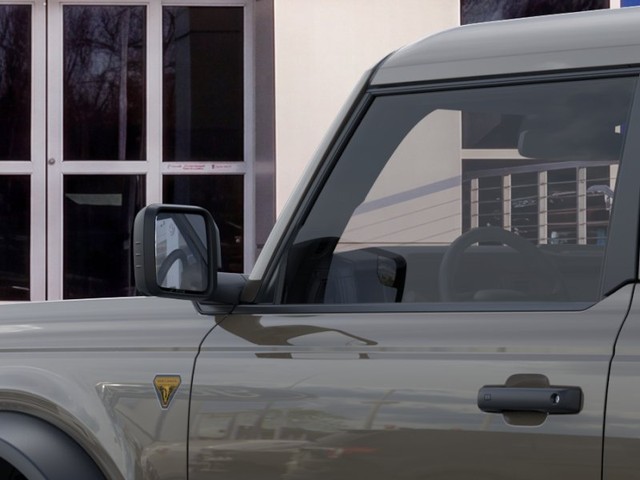 Ford Bronco Vehicle Image 22