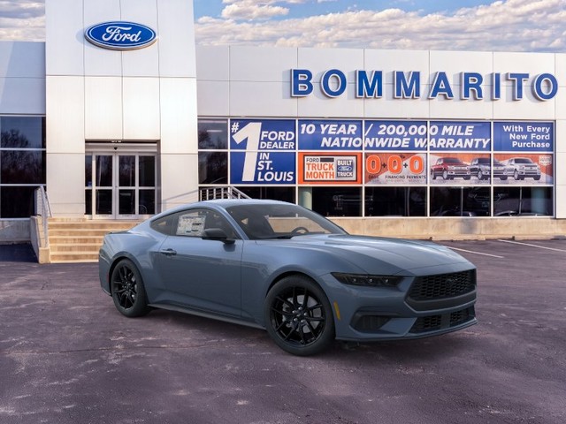 Ford Mustang Vehicle Image 07