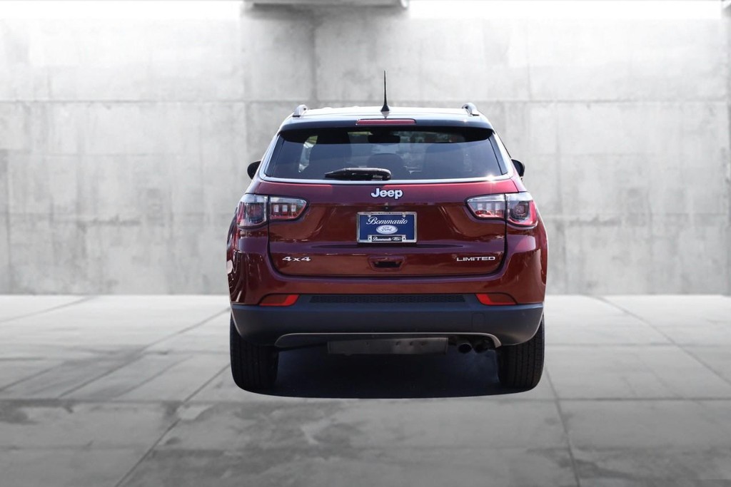 Jeep Compass Vehicle Image 06