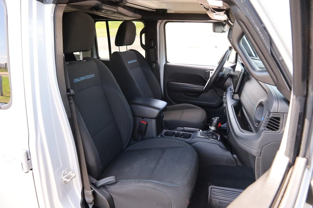 Jeep Wrangler 4xe Vehicle Full-screen Gallery Image 28