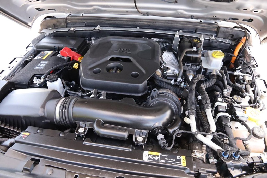 Jeep Wrangler 4xe Vehicle Full-screen Gallery Image 29