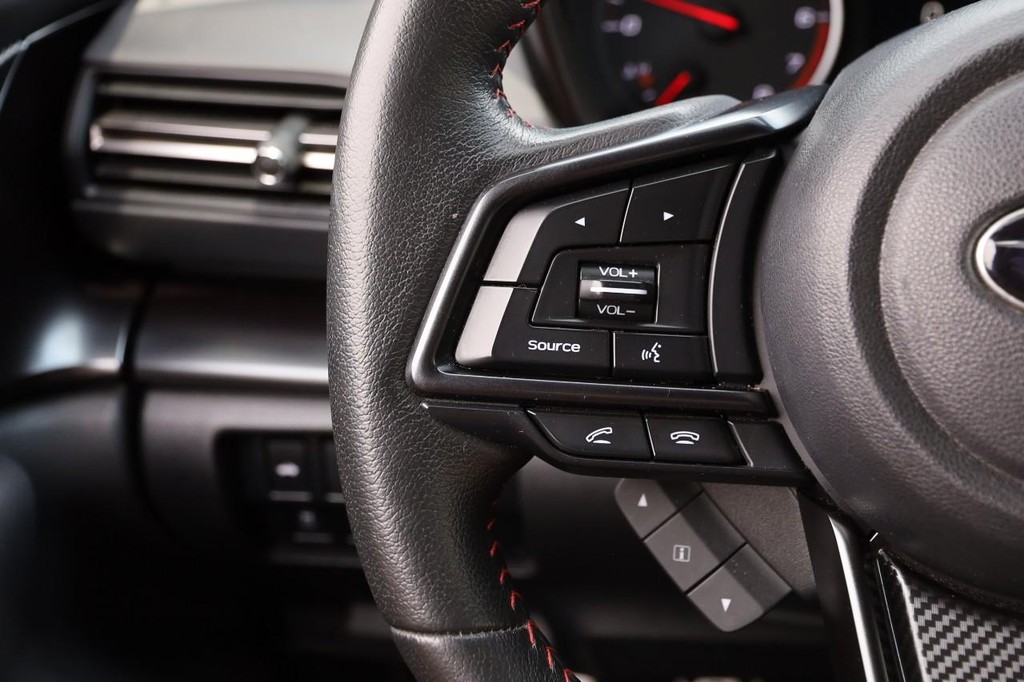 Subaru WRX Vehicle Full-screen Gallery Image 12