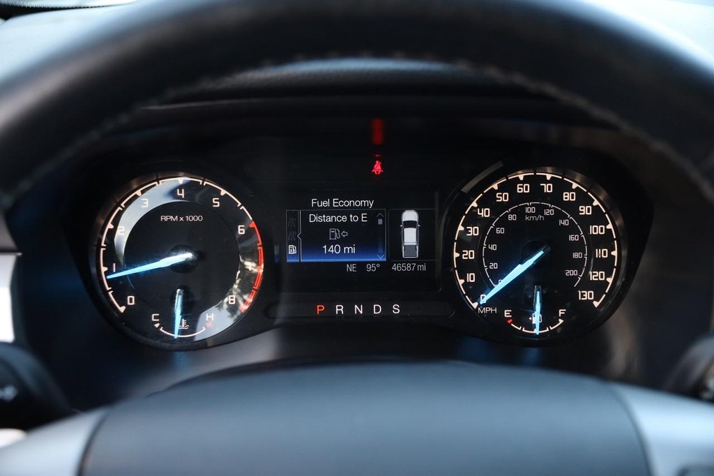 Ford Ranger Vehicle Full-screen Gallery Image 13