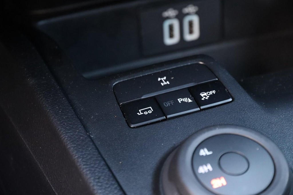 Ford Ranger Vehicle Full-screen Gallery Image 19