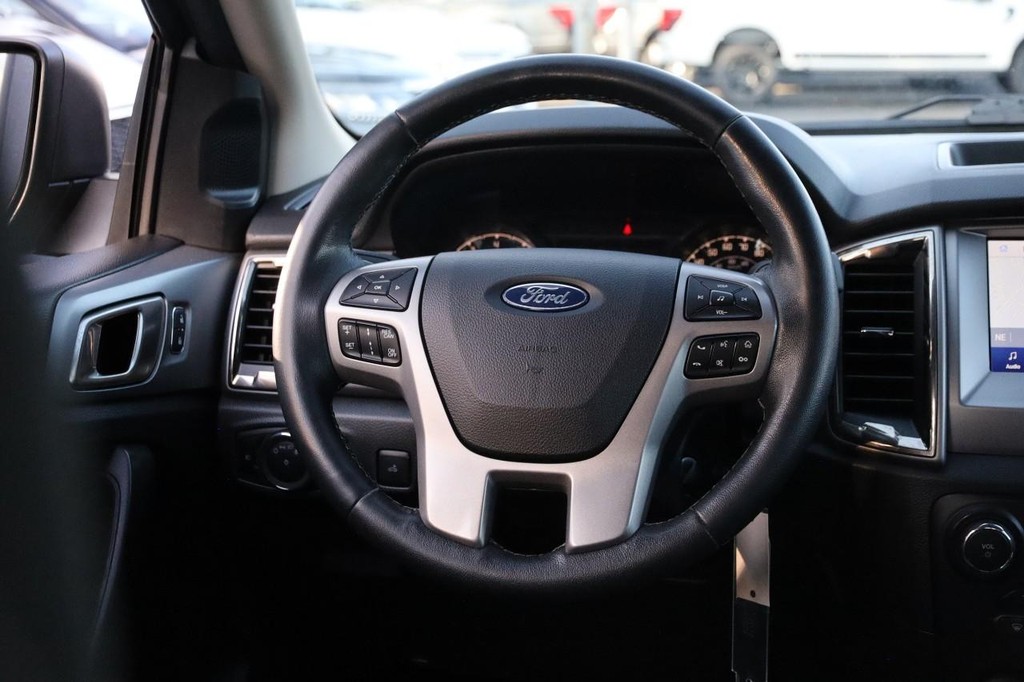 Ford Ranger Vehicle Full-screen Gallery Image 24