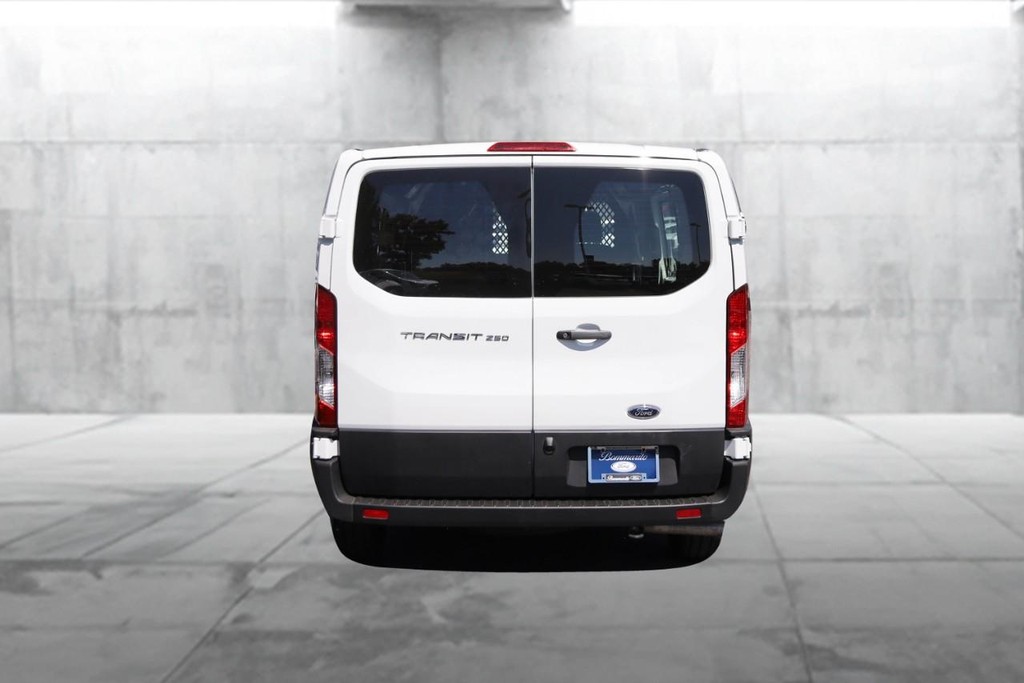 Ford Transit Cargo Van Vehicle Image 06