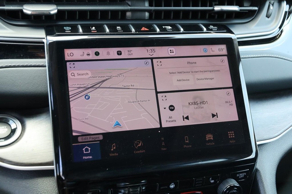 Jeep Grand Cherokee 4xe Vehicle Full-screen Gallery Image 18
