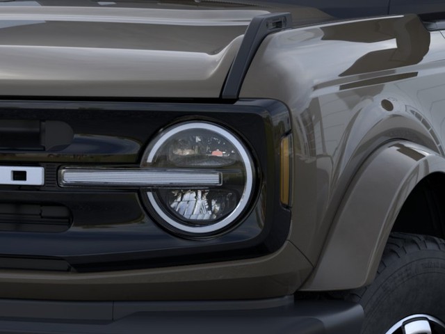 Ford Bronco Vehicle Full-screen Gallery Image 20