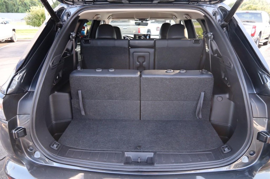 Mitsubishi Outlander Vehicle Full-screen Gallery Image 7
