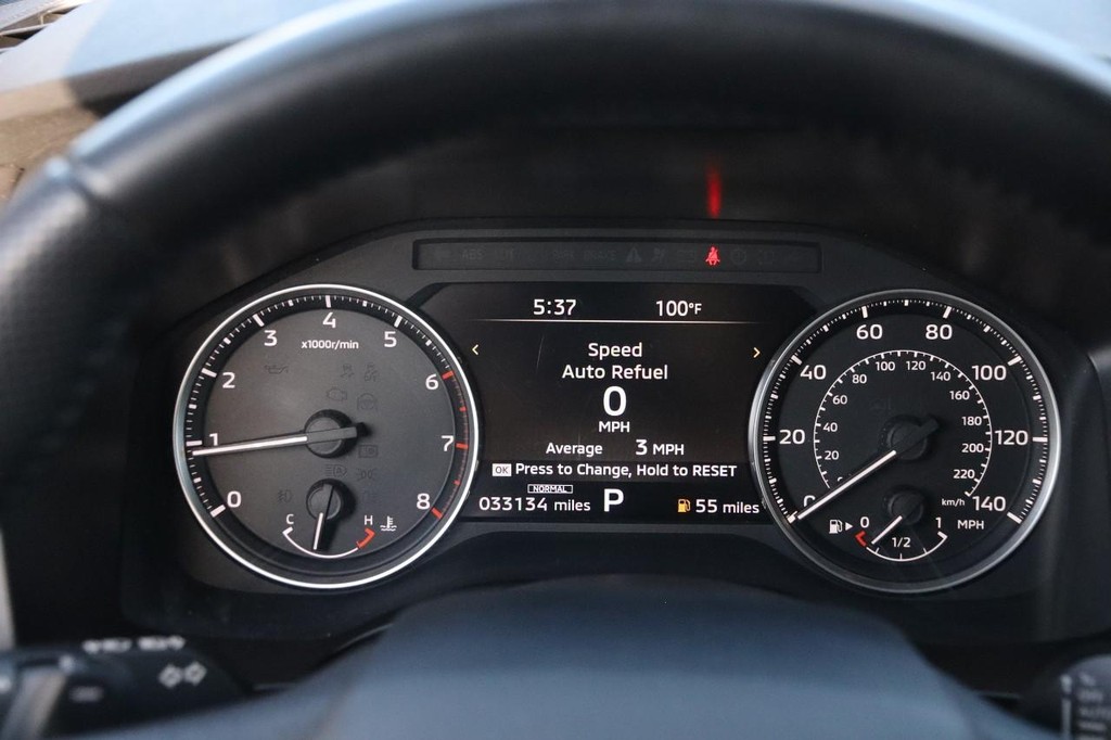 Mitsubishi Outlander Vehicle Full-screen Gallery Image 15