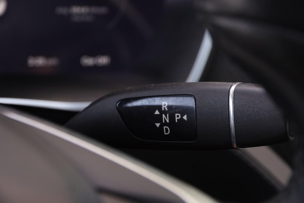 Tesla Model S Vehicle Image 26