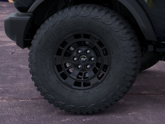 Ford Bronco Vehicle Full-screen Gallery Image 21