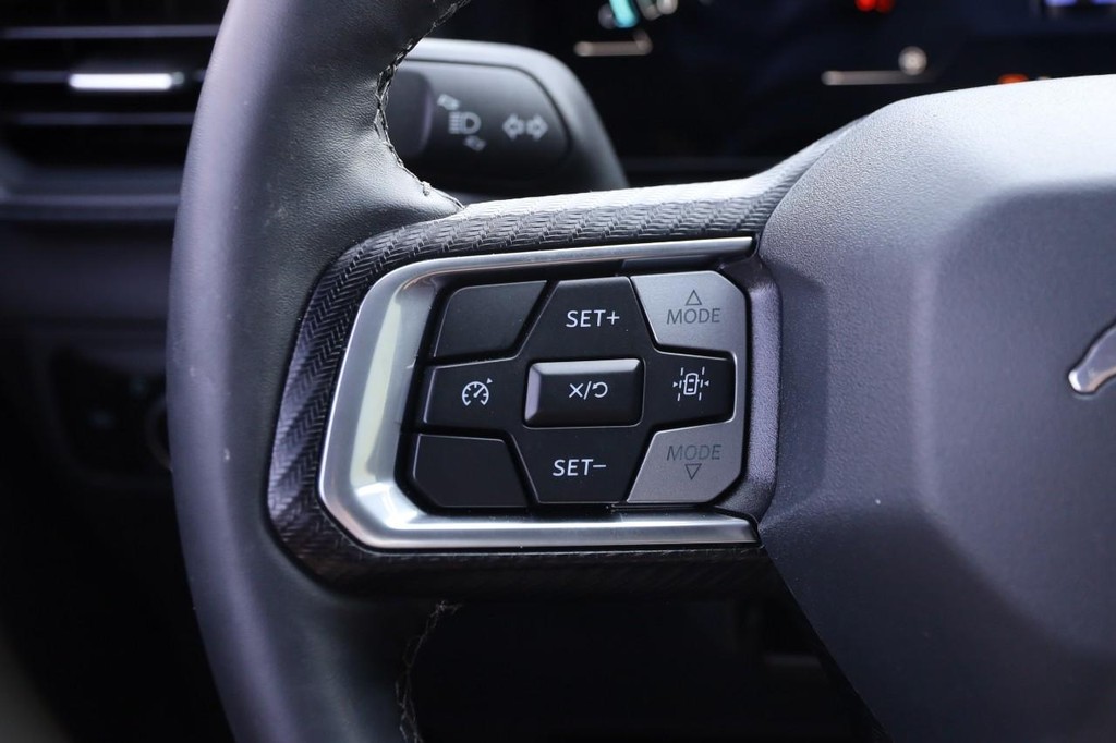 Ford Mustang Vehicle Image 11
