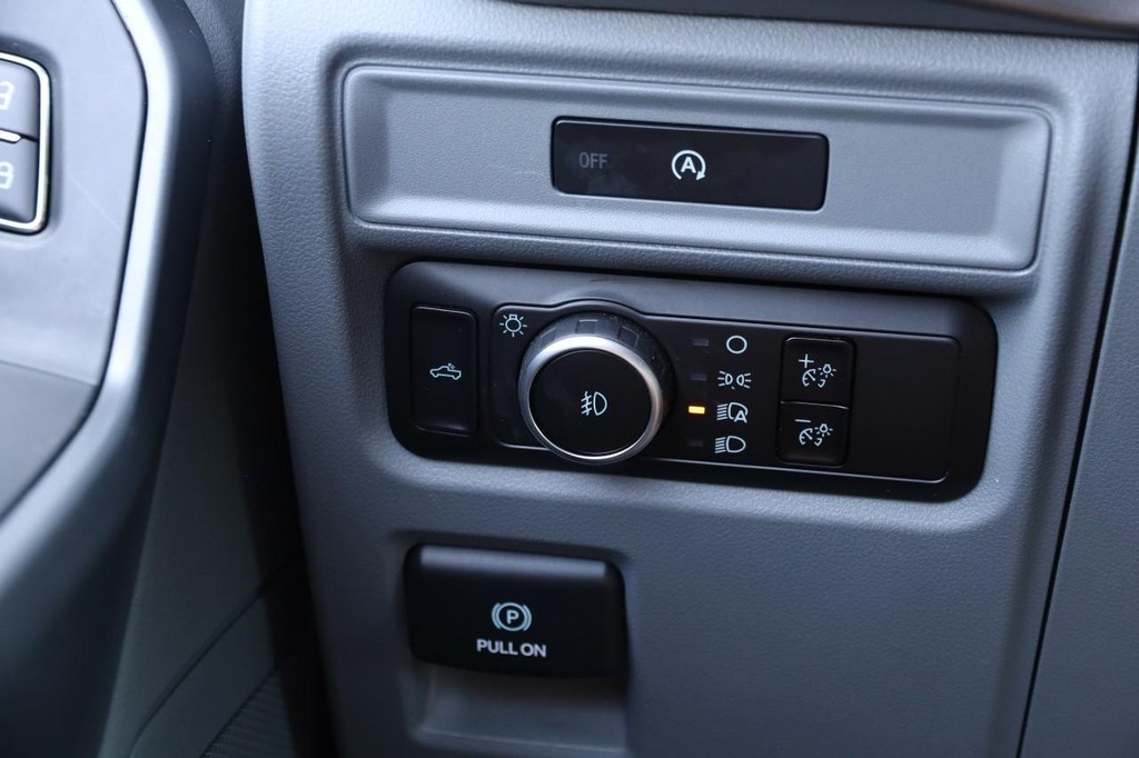 Ford F-150 Vehicle Image 19