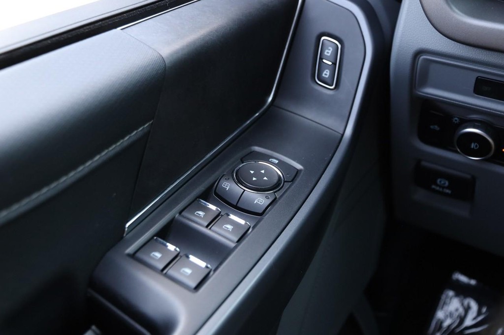 Ford F-150 Vehicle Image 20