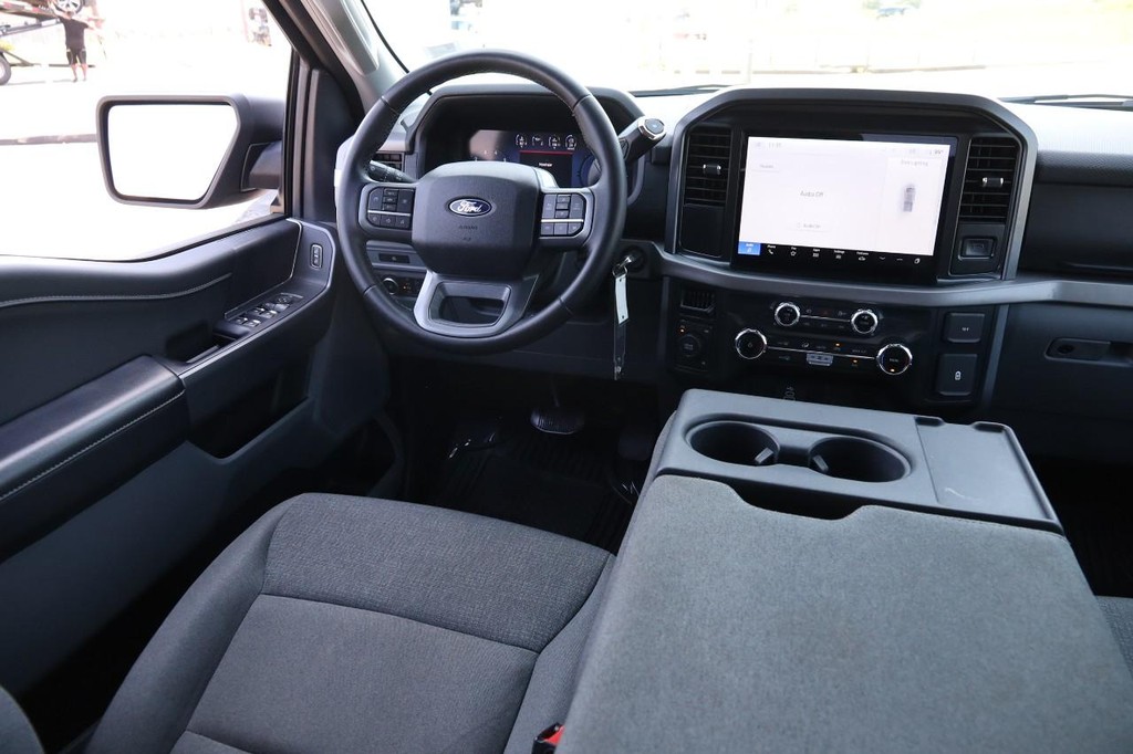 Ford F-150 Vehicle Image 22