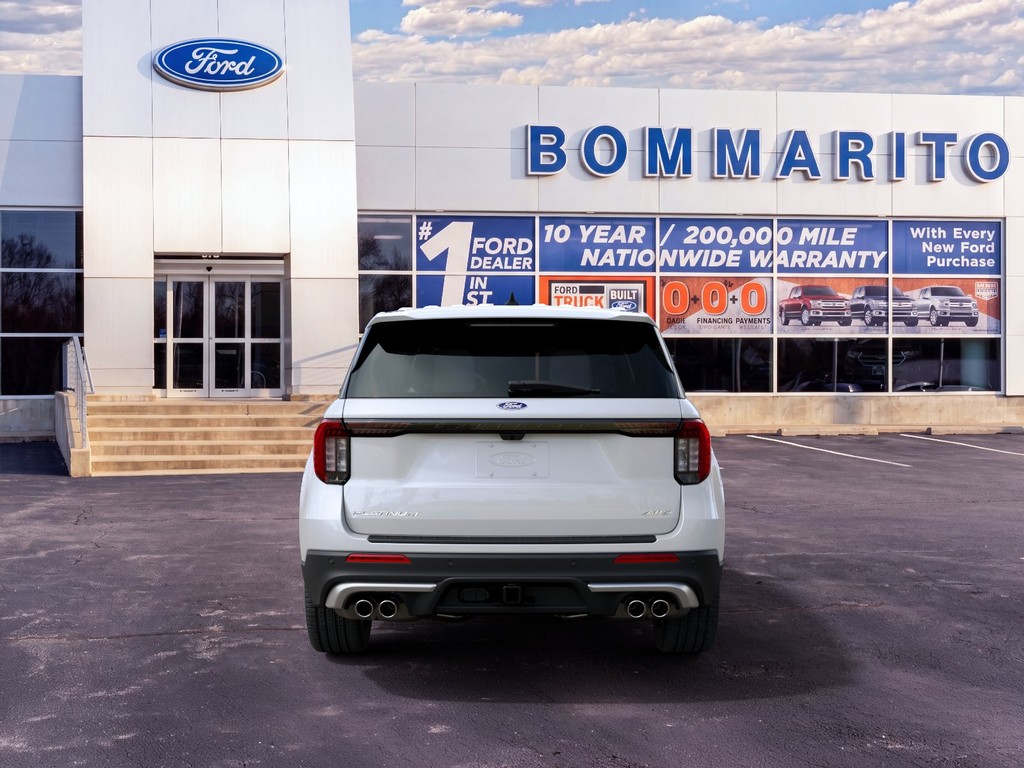 Ford Explorer Vehicle Full-screen Gallery Image 7
