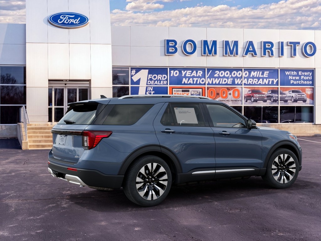 Ford Explorer Vehicle Full-screen Gallery Image 6
