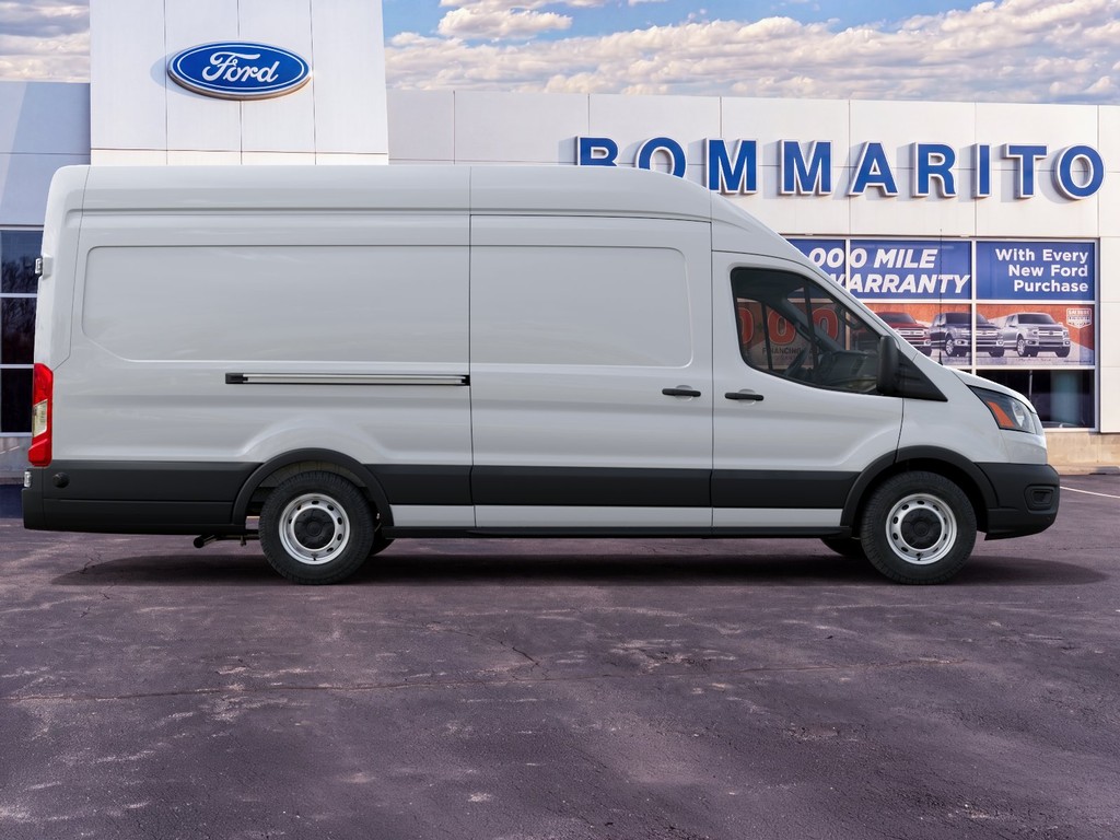 Ford Transit Cargo Van Vehicle Full-screen Gallery Image 5