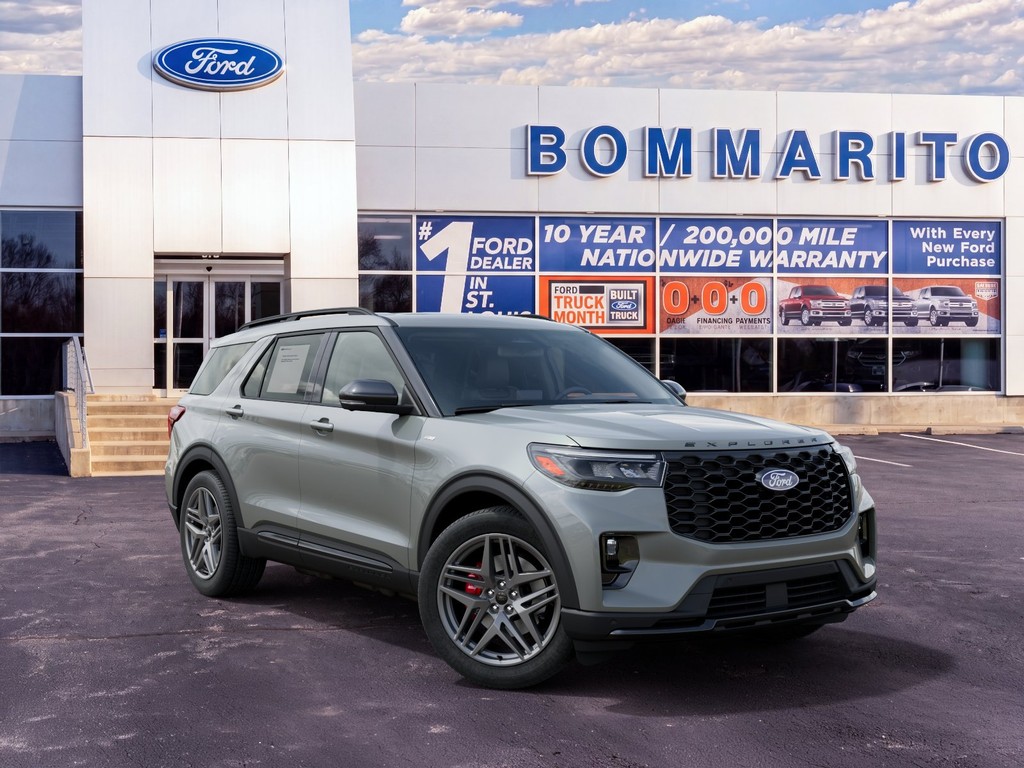 Ford Explorer Vehicle Full-screen Gallery Image 4