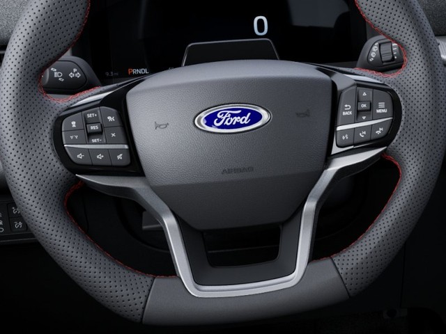 Ford Explorer Vehicle Full-screen Gallery Image 12