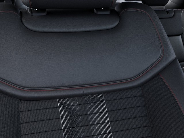 Ford Explorer Vehicle Full-screen Gallery Image 16