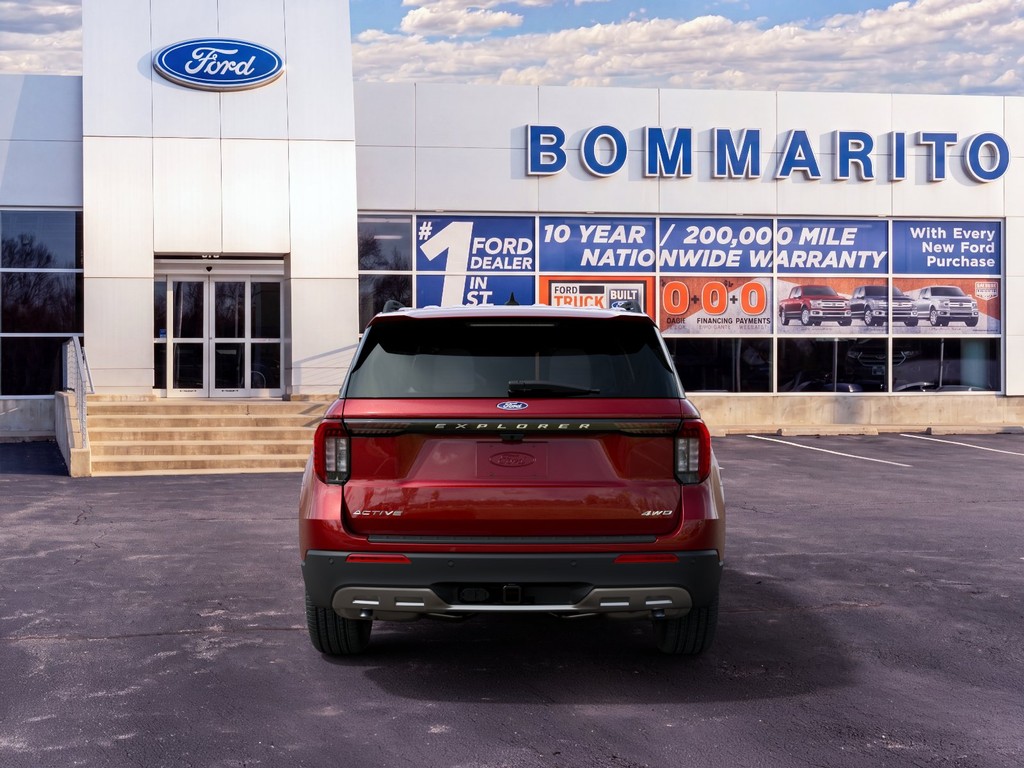 Ford Explorer Vehicle Full-screen Gallery Image 7