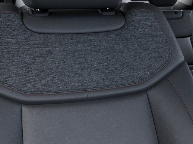 Ford Explorer Vehicle Full-screen Gallery Image 16
