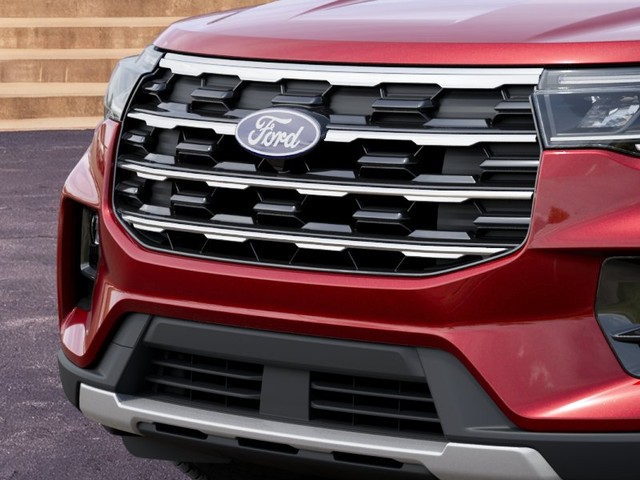 Ford Explorer Vehicle Full-screen Gallery Image 17