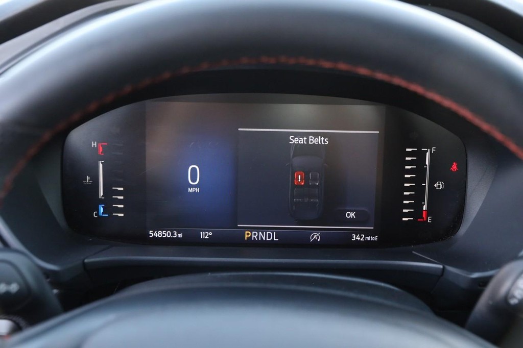 Ford Escape Vehicle Full-screen Gallery Image 14