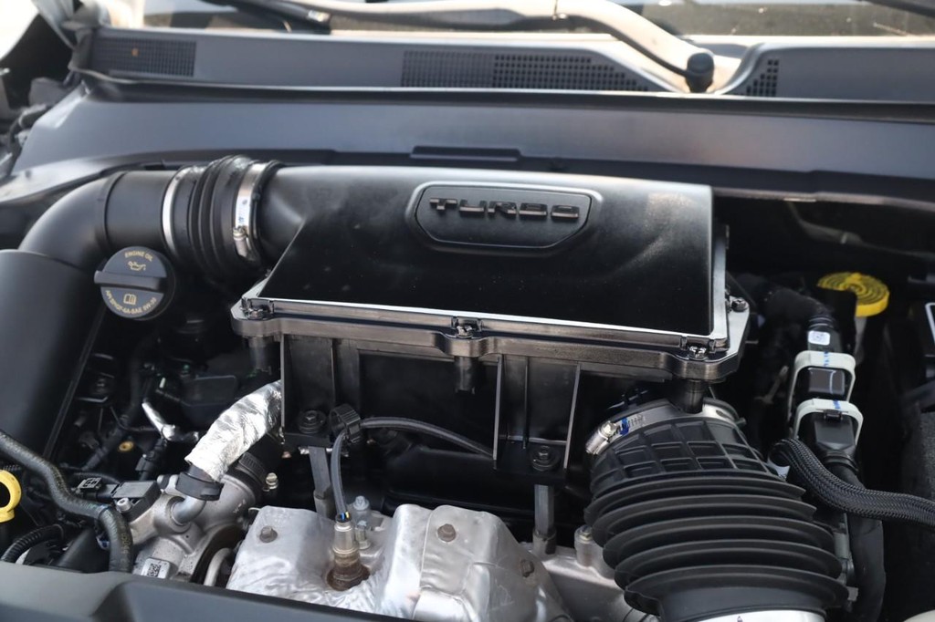 Jeep Compass Vehicle Full-screen Gallery Image 25