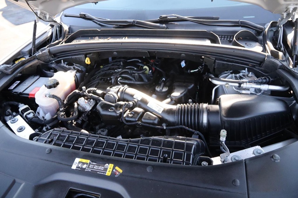Jeep Grand Cherokee Vehicle Image 28
