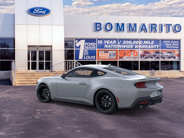Ford Mustang Vehicle Image 04