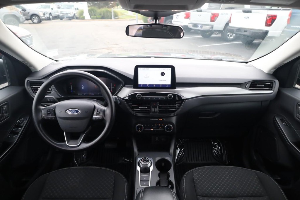Ford Escape Vehicle Image 07