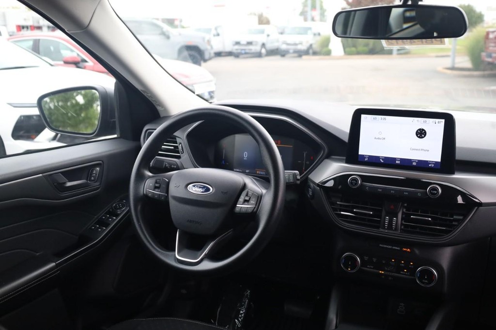 Ford Escape Vehicle Image 22