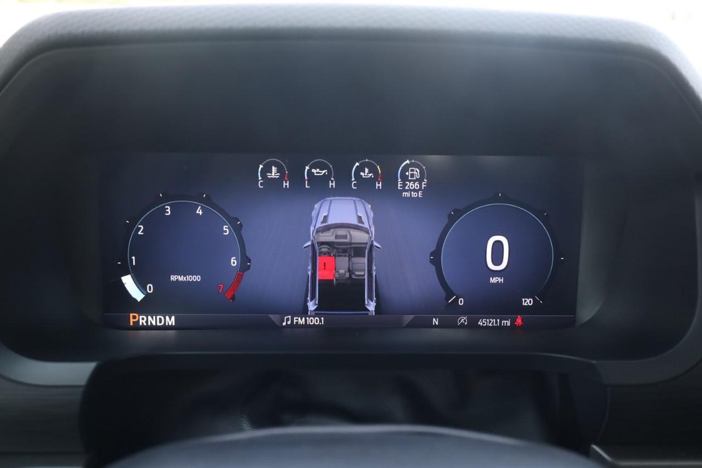 Ford F-150 Vehicle Full-screen Gallery Image 13